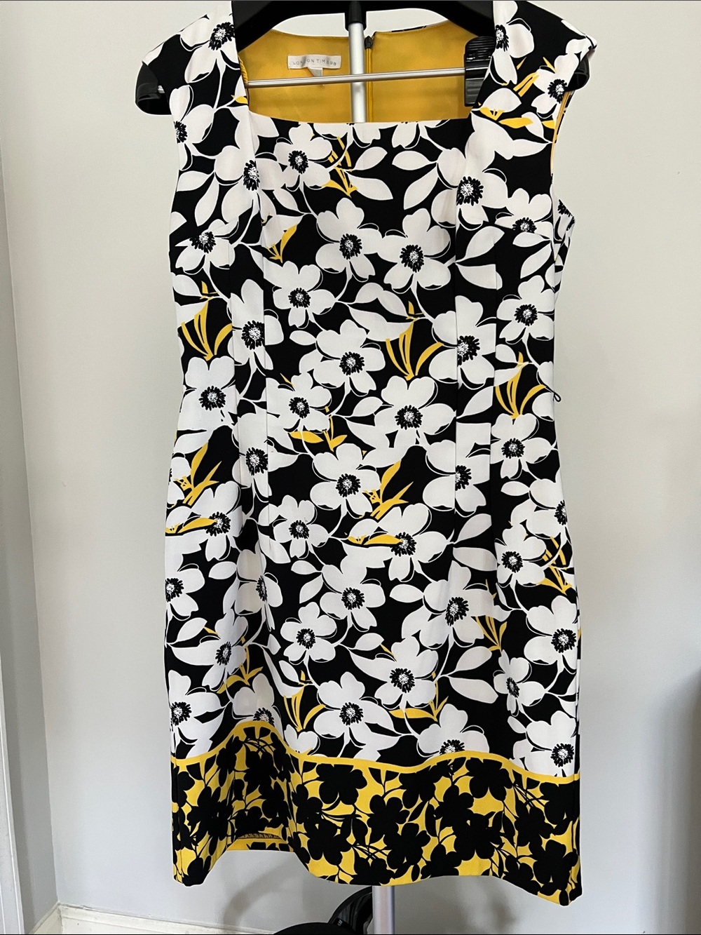 London Times Black, White & Yellow Floral Sheath Dress